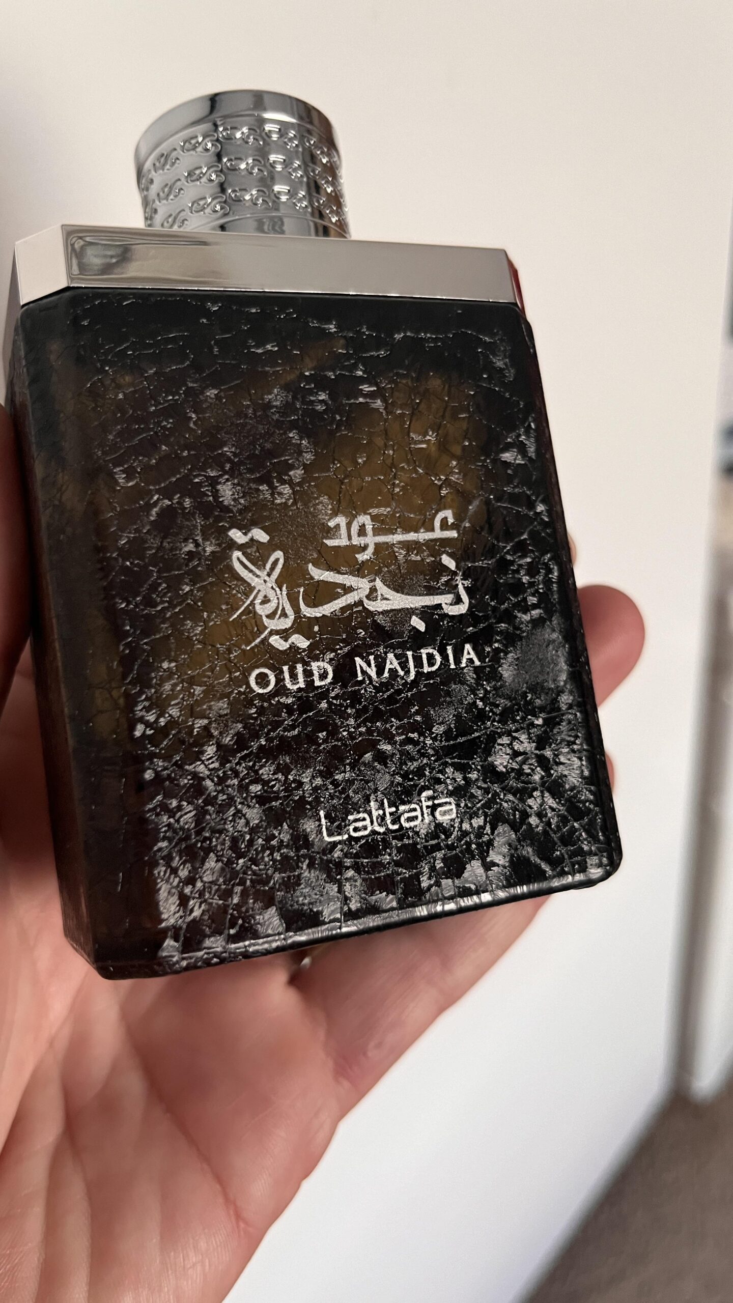 Oud Najdia Lattafa - Image 3